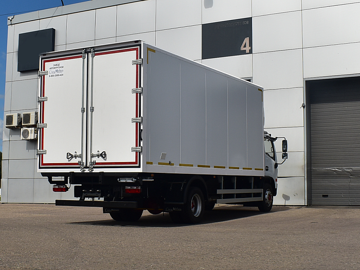 Изотермический фургон DongFeng C120N